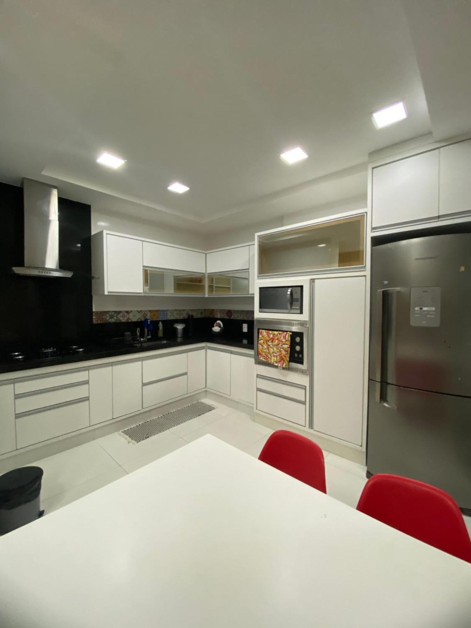 Apt 3Q Luxo Com Ar E Jacuzzi Na Beira Mar غواراباري المظهر الخارجي الصورة