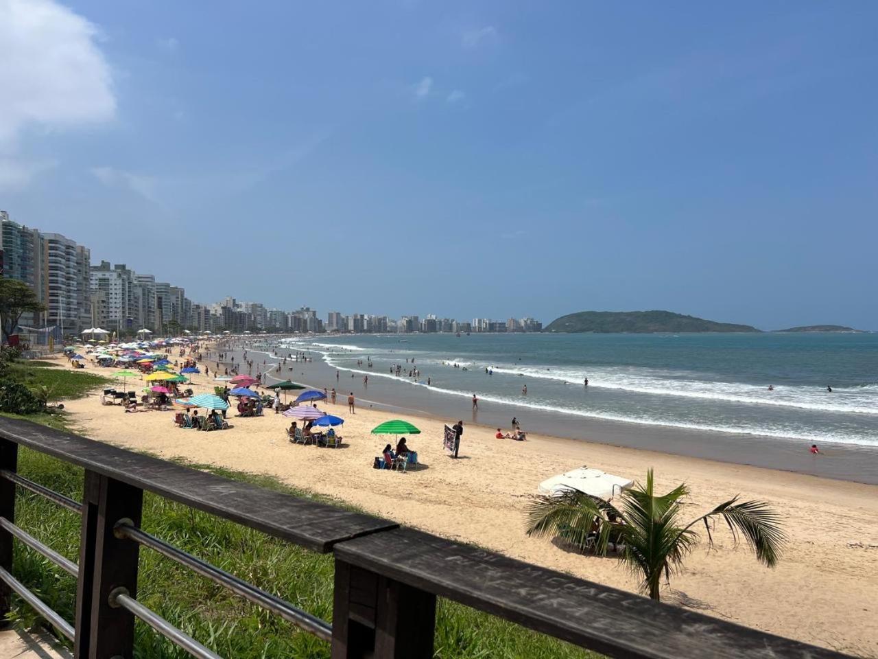 Apt 3Q Luxo Com Ar E Jacuzzi Na Beira Mar غواراباري المظهر الخارجي الصورة